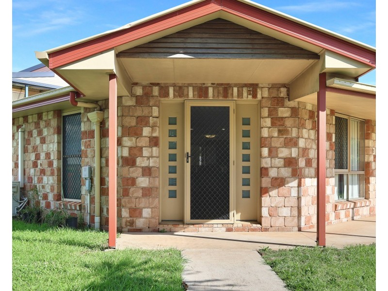 2 Japonica Street, Newtown QLD 4350