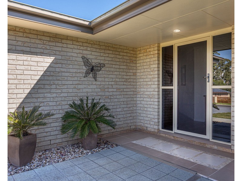 2 Jonathan Street, Highfields QLD 4352