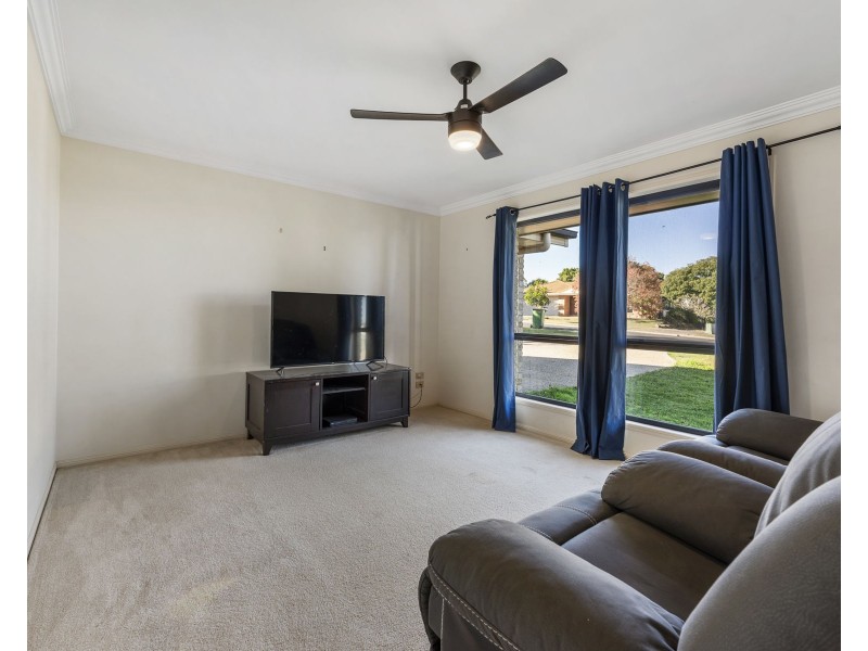 4 Jacob Court, Westbrook QLD 4350