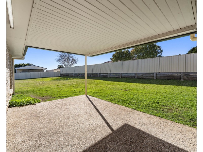 4 Jacob Court, Westbrook QLD 4350