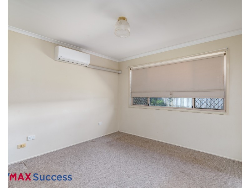 1 Stoneyhurst Court, Glenvale QLD 4350