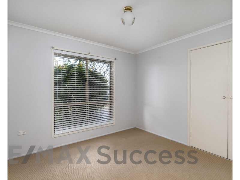 37 Riethmuller Street, Kearneys Spring QLD 4350