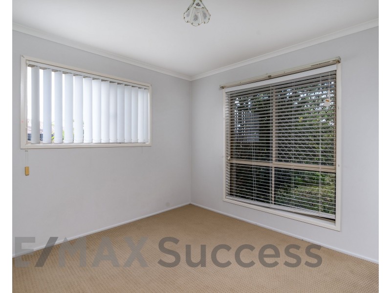 37 Riethmuller Street, Kearneys Spring QLD 4350