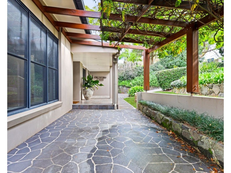 6 Fletcher Street, East Toowoomba QLD 4350