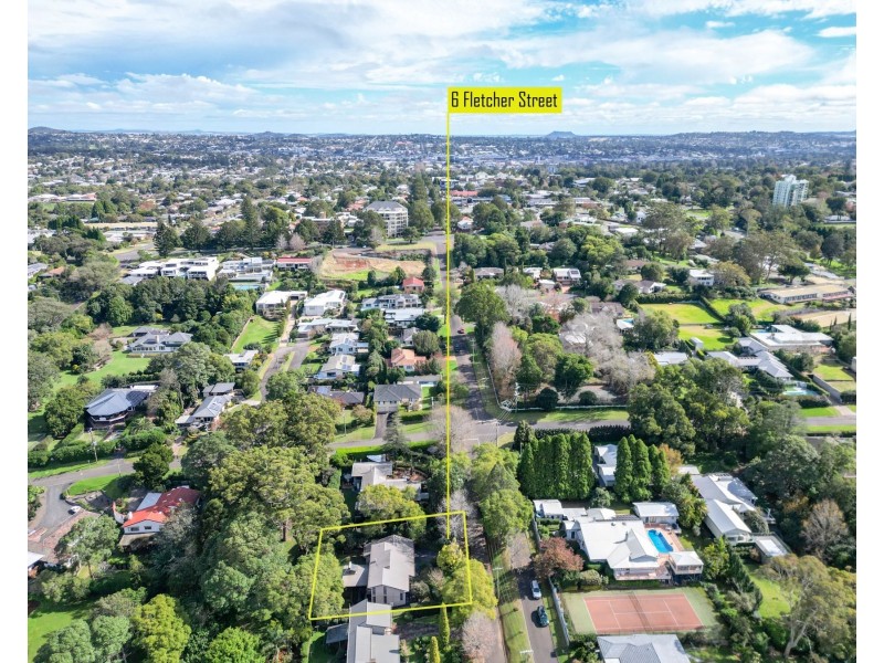 6 Fletcher Street, East Toowoomba QLD 4350