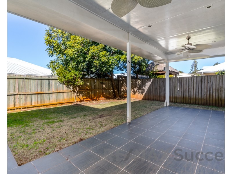 13/21 Andersson Court, Highfields QLD 4352