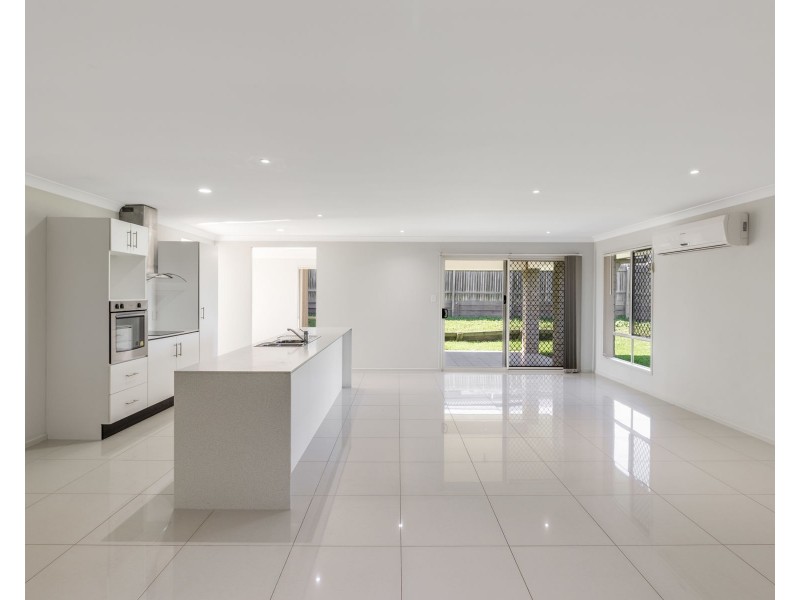 24 Shoesmith Road, Westbrook QLD 4350
