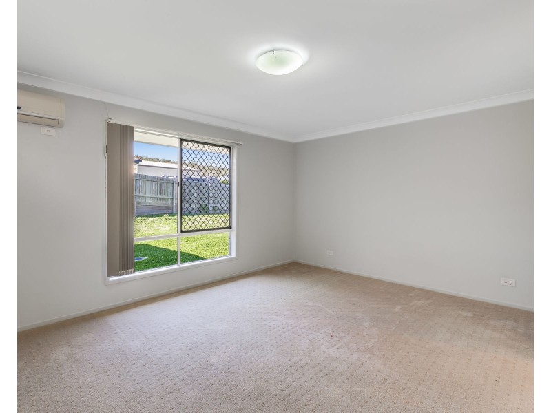 24 Shoesmith Road, Westbrook QLD 4350