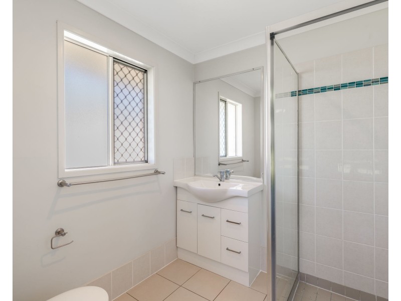 24 Shoesmith Road, Westbrook QLD 4350