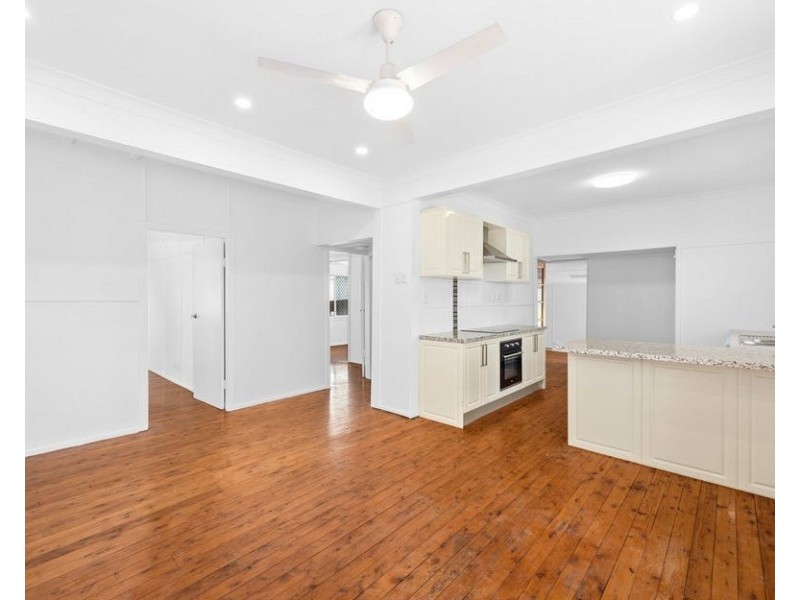 144 Ruthven Street, North Toowoomba QLD 4350