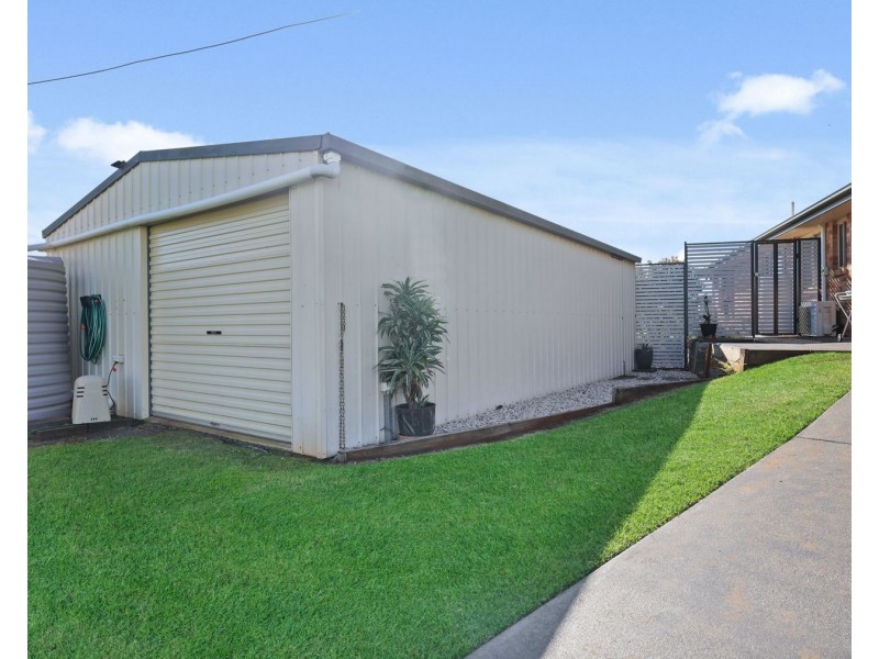 25 Holly Avenue, Highfields QLD 4352