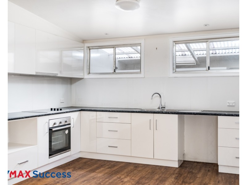 2 Wombyra Street, Newtown QLD 4350