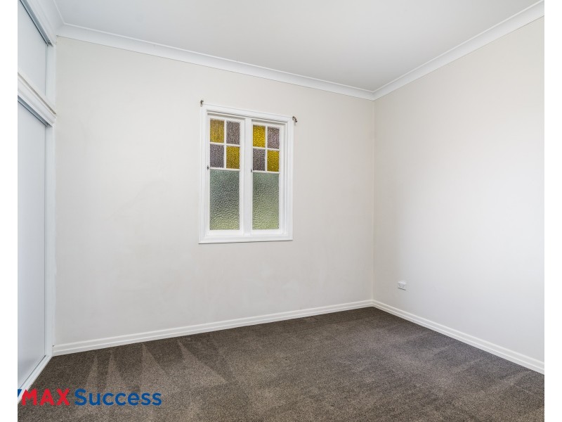 2 Wombyra Street, Newtown QLD 4350
