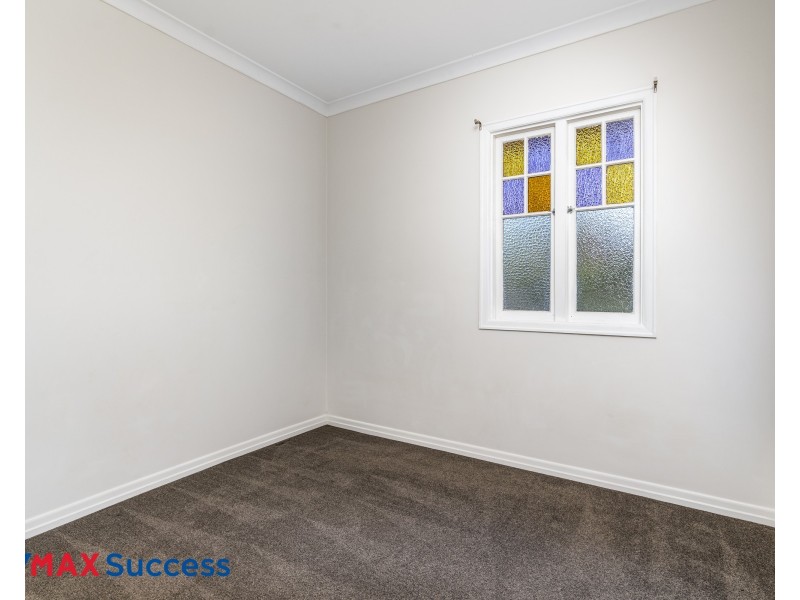 2 Wombyra Street, Newtown QLD 4350