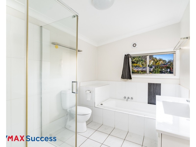 2 Wombyra Street, Newtown QLD 4350