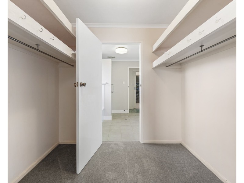 20 Riethmuller Street, Kearneys Spring QLD 4350