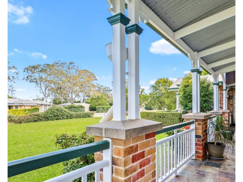 2 Cotswold Close, Cotswold Hills QLD 4350