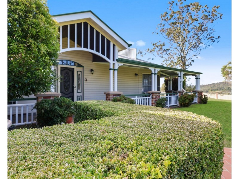 2 Cotswold Close, Cotswold Hills QLD 4350