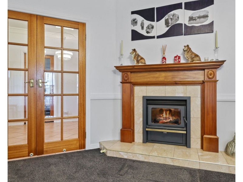 2 Cotswold Close, Cotswold Hills QLD 4350