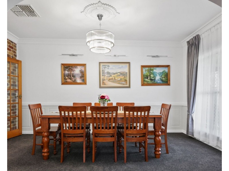 2 Cotswold Close, Cotswold Hills QLD 4350