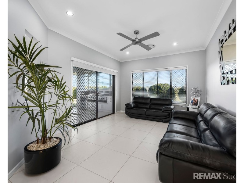 5 Regent Court, Regency Downs QLD 4341