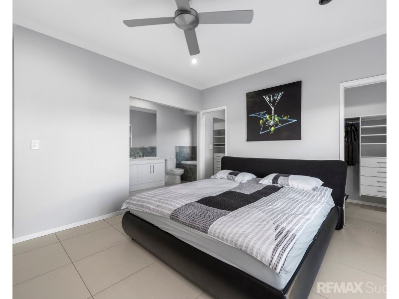 5 Regent Court, Regency Downs QLD 4341