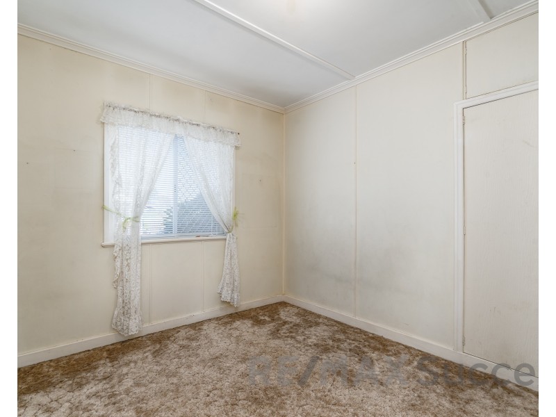 18 Phyllis Street, Harristown QLD 4350