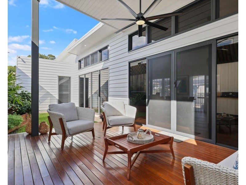 19 Yeates Street, Harlaxton QLD 4350