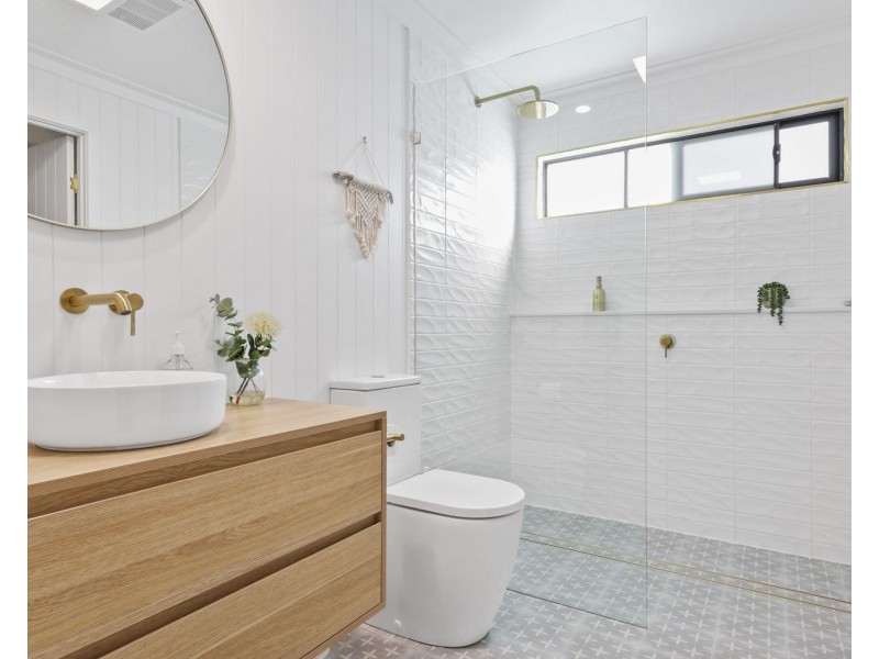 19 Yeates Street, Harlaxton QLD 4350