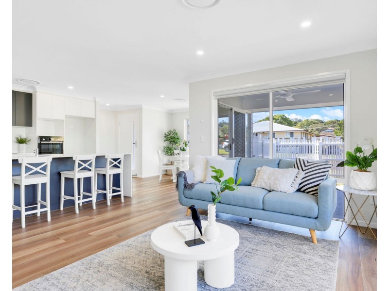 U2 and U3, 1A Elworthy Street, North Toowoomba QLD 4350