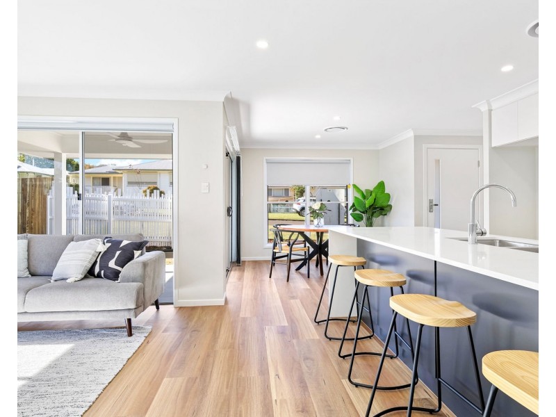U2 and U3, 1A Elworthy Street, North Toowoomba QLD 4350