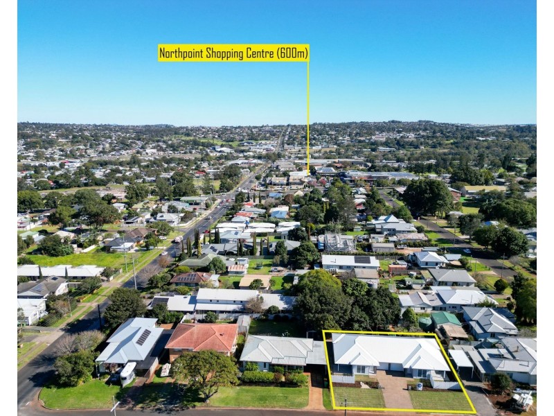 U2 and U3, 1A Elworthy Street, North Toowoomba QLD 4350