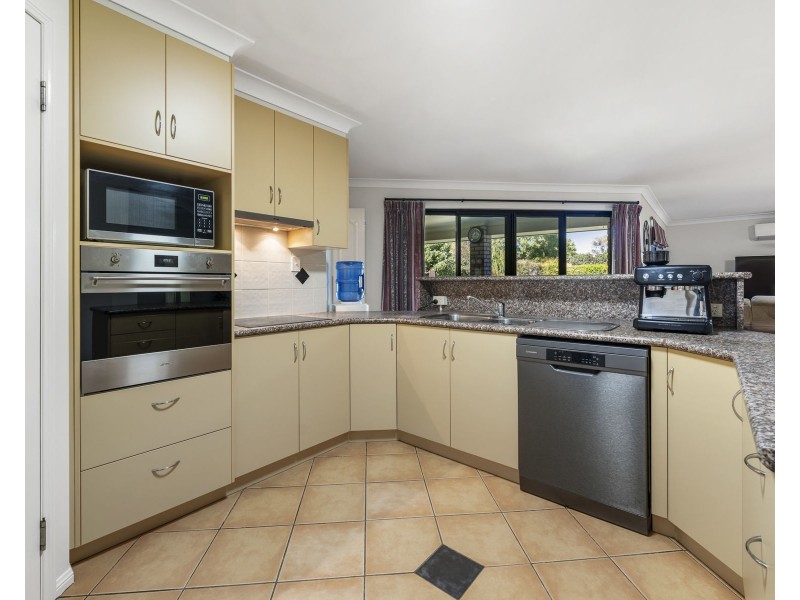 3 Bronte Street, Westbrook QLD 4350