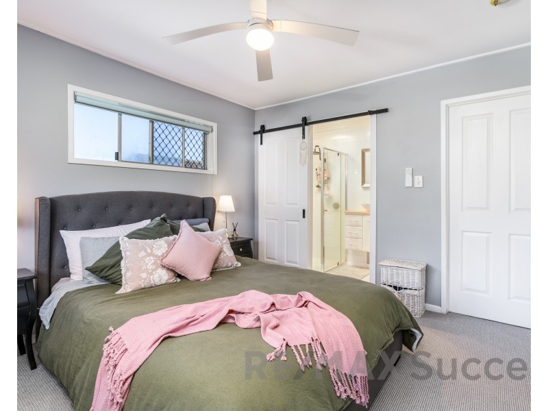 9 Carlton Street, North Toowoomba QLD 4350