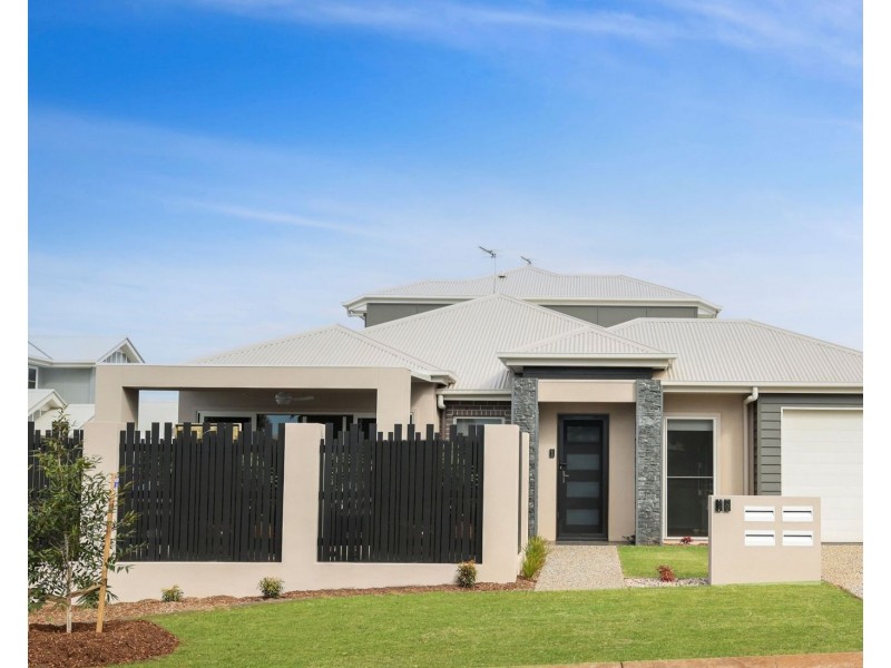 16 Heather Street, Kearneys Spring QLD 4350