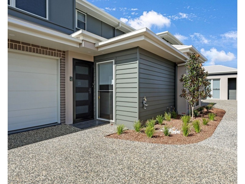 16 Heather Street, Kearneys Spring QLD 4350