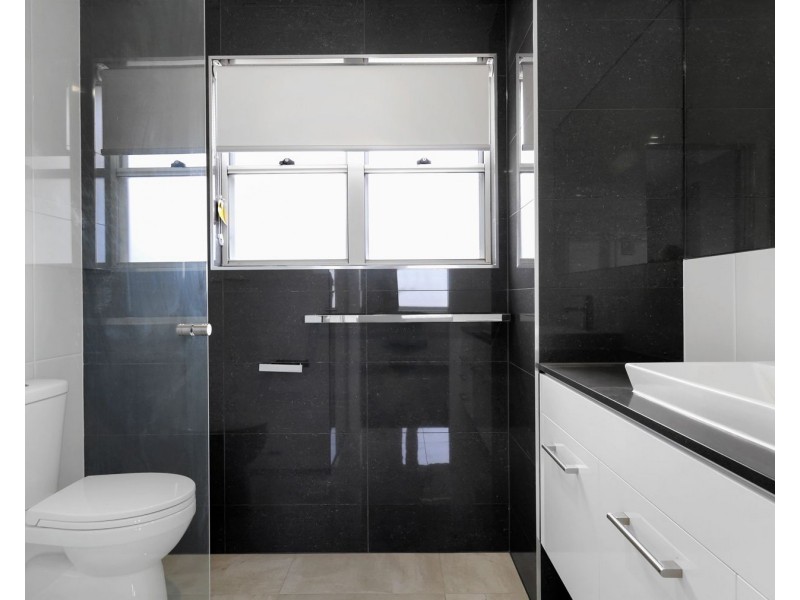 16 Heather Street, Kearneys Spring QLD 4350