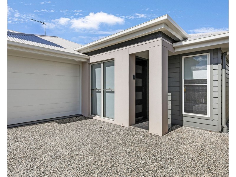16 Heather Street, Kearneys Spring QLD 4350