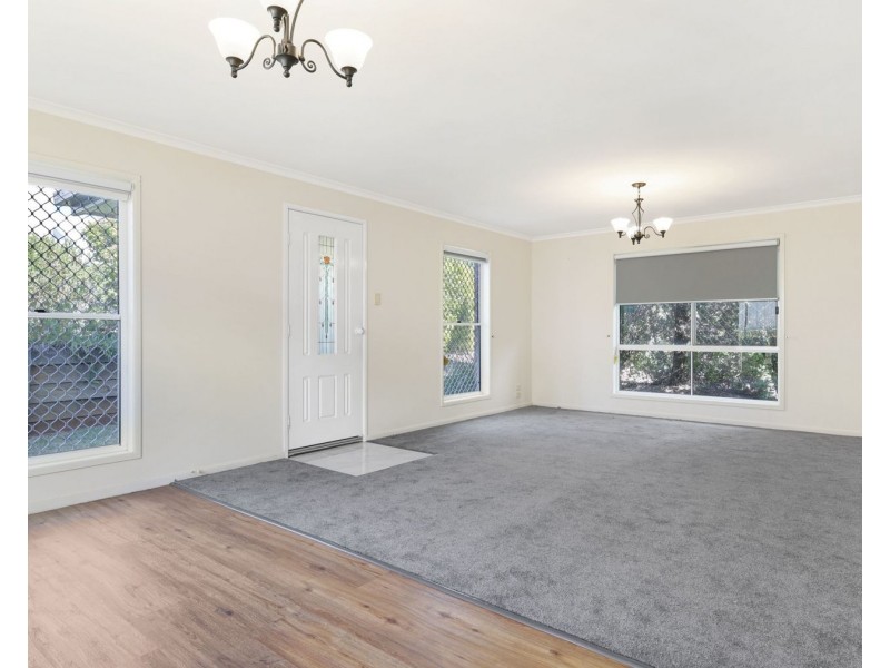 19/19a Gladstone Street, Newtown QLD 4350