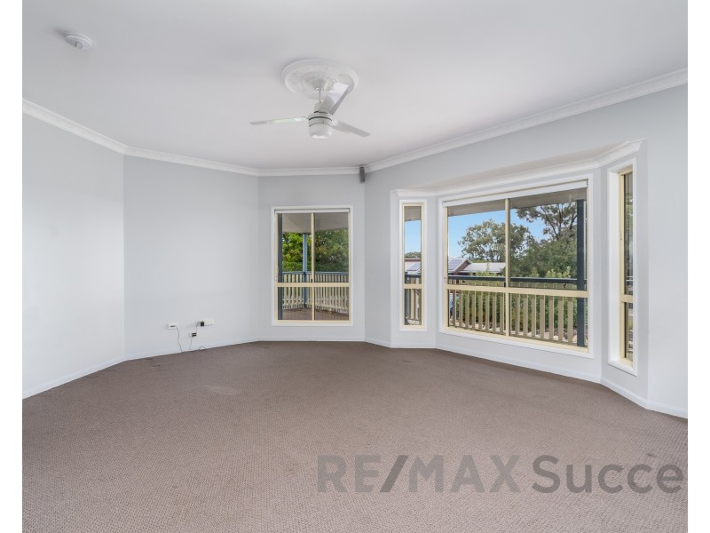 16 Belclaire Drive, Westbrook QLD 4350