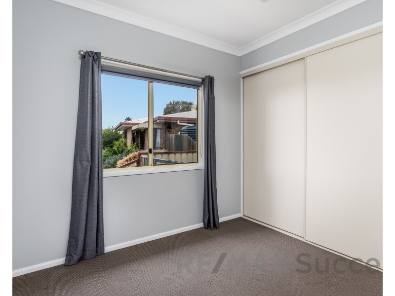 16 Belclaire Drive, Westbrook QLD 4350