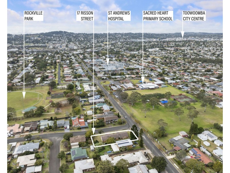 17 Risson Street, Wilsonton Heights QLD 4350
