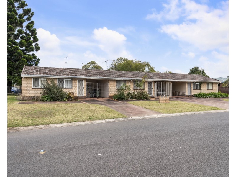 17 Risson Street, Wilsonton Heights QLD 4350