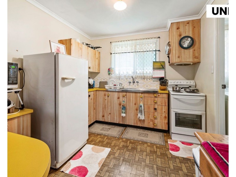 17 Risson Street, Wilsonton Heights QLD 4350