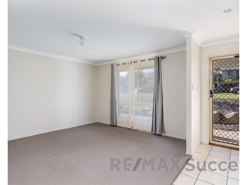 5 Cuttaburra Crescent, Glenvale QLD 4350