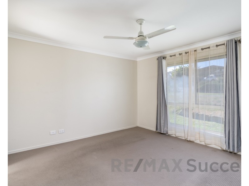 5 Cuttaburra Crescent, Glenvale QLD 4350