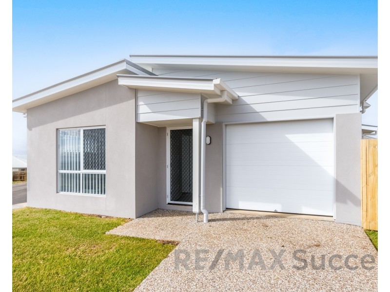 1/45 Adelaide Street, Cranley QLD 4350