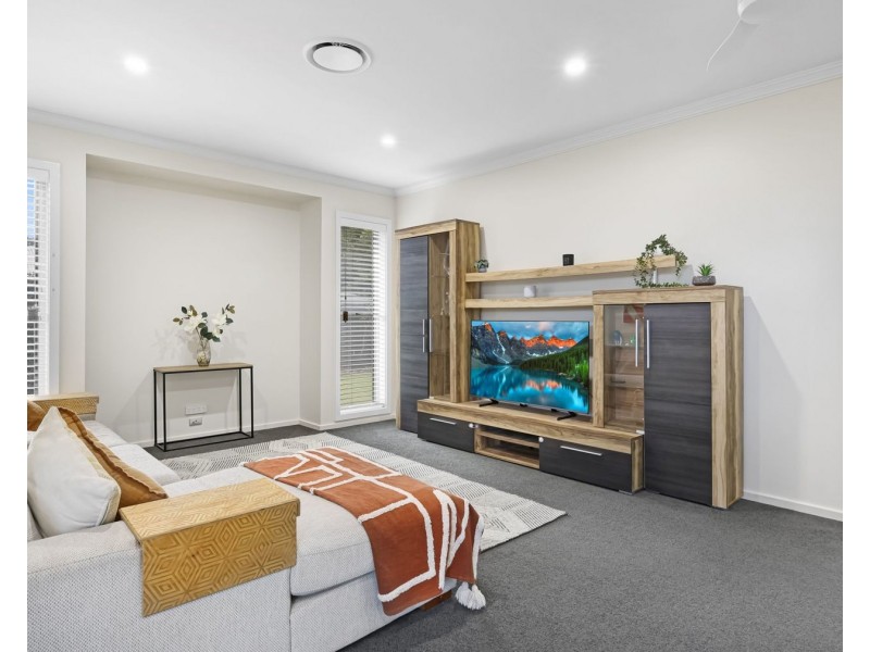 6 Kestrel Court, Rangeville QLD 4350