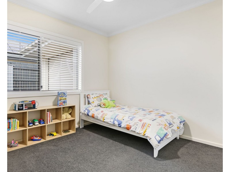 6 Kestrel Court, Rangeville QLD 4350