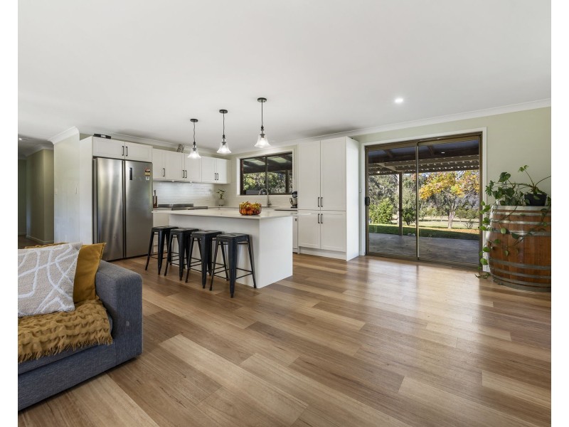 52 Kingsthorpe-Glencoe Road, Kingsthorpe QLD 4400